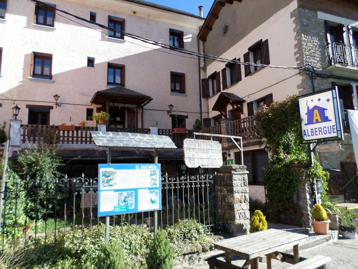 Albergue El Ultimo Bucardo Linás de Broto Esterno foto